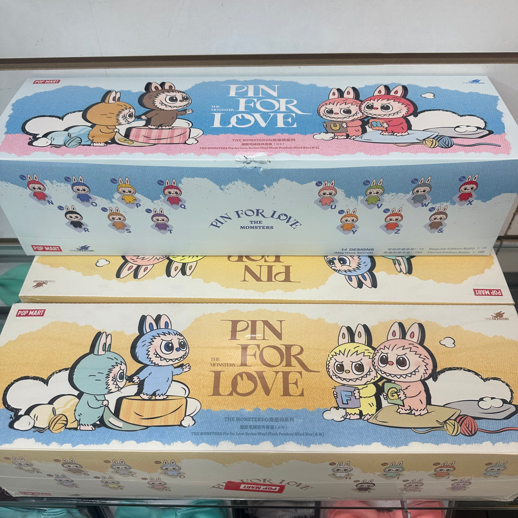 Popmart Labubu V4 Pin for Love Keychain 1pcs Blind Box N-Z