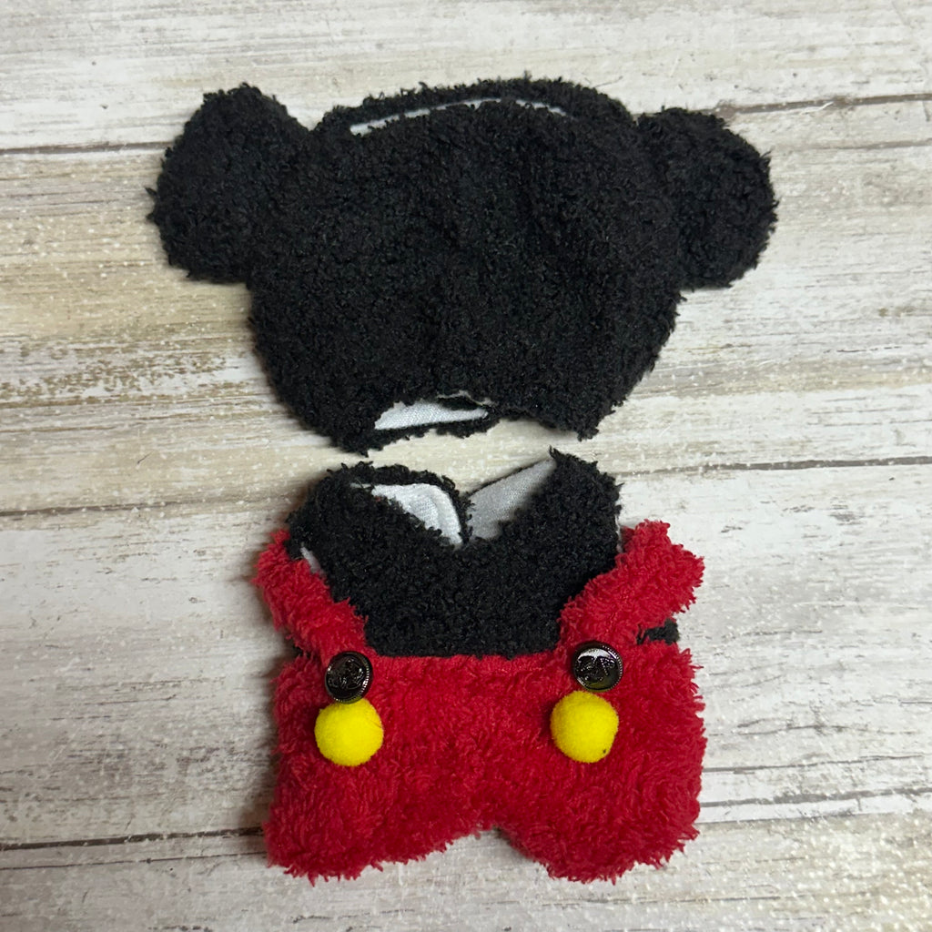 Labubu outfit 2pcs “Mickey”